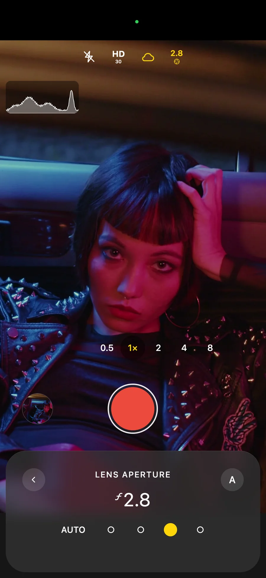 Apple's Camera app on iPhone 18 Pro in Video mode with the Lens Aperture control open at f/2.8, a histogram at the top left, and HD 30, white balance and aperture readouts across the top.